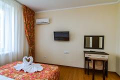  Двухкомнатный Люкс с балконом