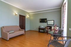 Однокомнатный семейный Полулюкс с балконом