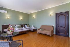 Однокомнатный семейный Полулюкс с балконом