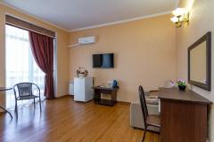 Однокомнатный семейный Полулюкс с балконом